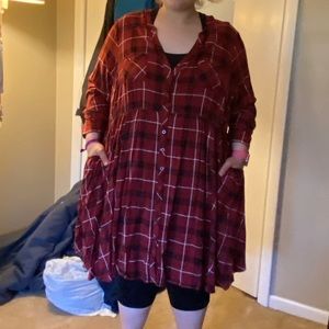3/4 sleeve plaid dress with pockets. Hardly worn
